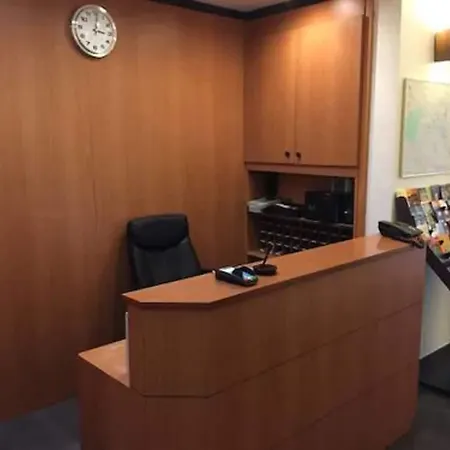 Liege Strasbourg Отель Париж